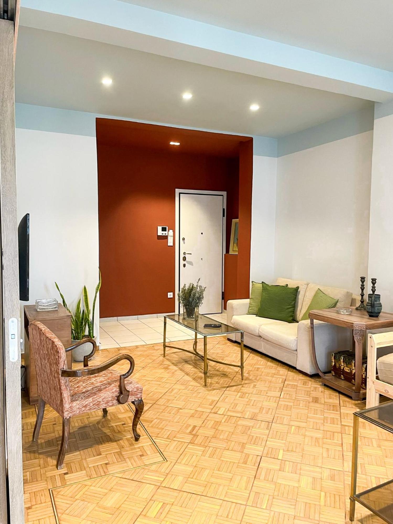 Apartment Near Metro + Port Piraeus Ngoại thất bức ảnh