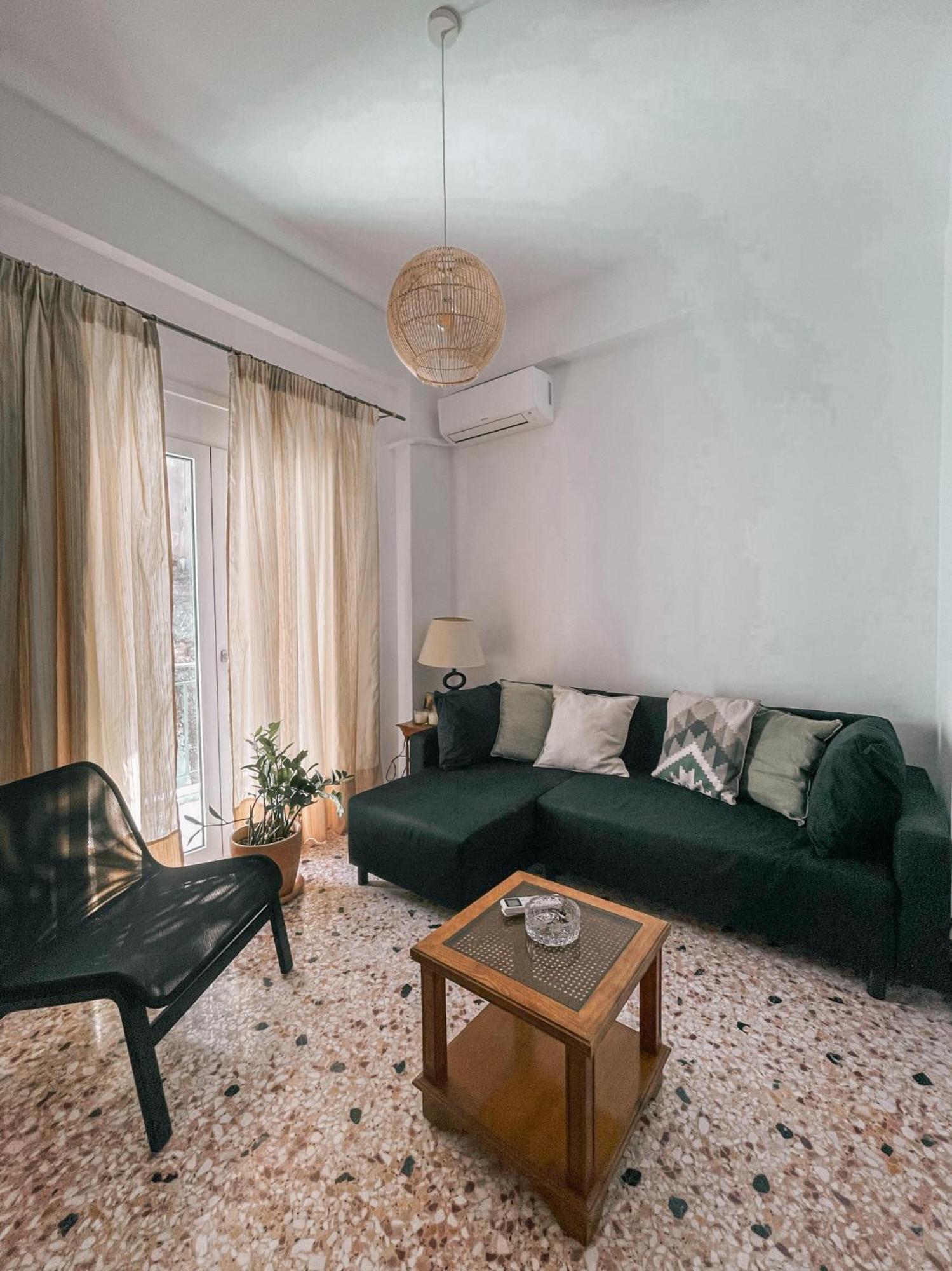 Apartment Near Metro + Port Piraeus Ngoại thất bức ảnh